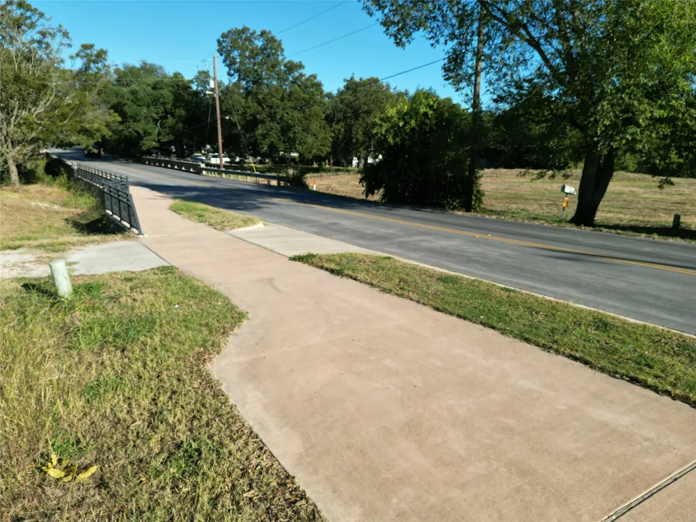 631 Main Street Liberty Hill, TX 78642