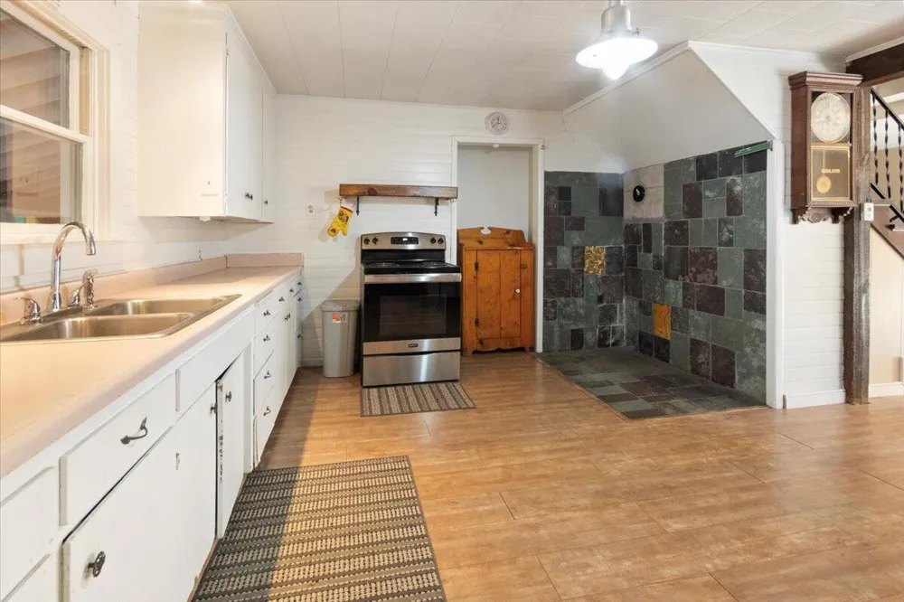 3498 Balsam Road Manistee, MI 49660