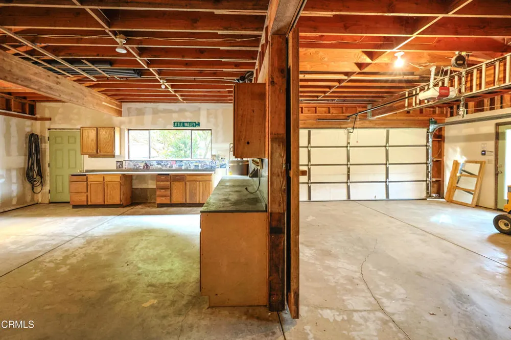 31600 Little Valley Road Fort Bragg, CA 95437