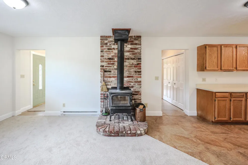 31600 Little Valley Road Fort Bragg, CA 95437