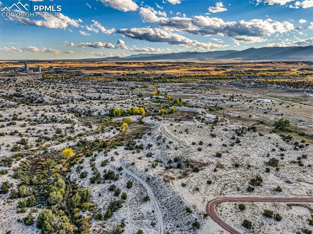 380 13th Street Penrose, CO 81240