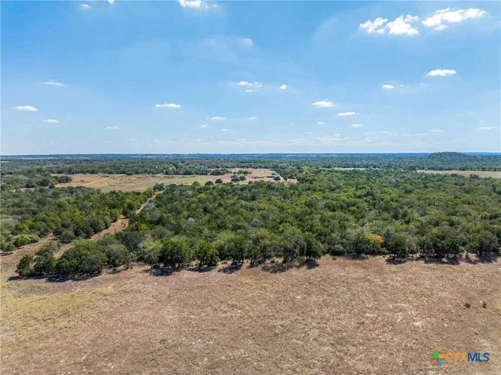 2135 Mule Creek Road Harwood, TX 78632
