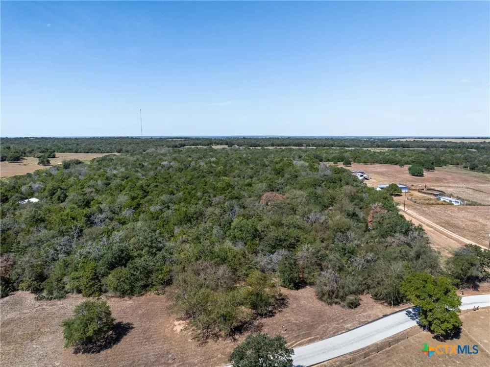 2135 Mule Creek Road Harwood, TX 78632