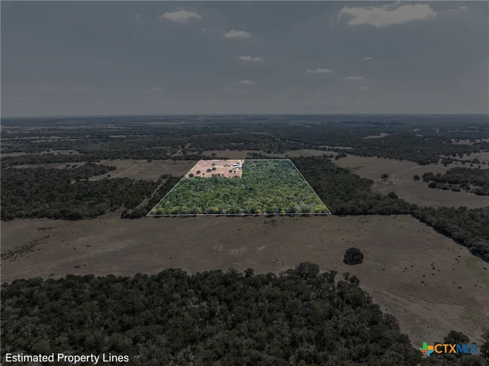 2135 Mule Creek Road Harwood, TX 78632