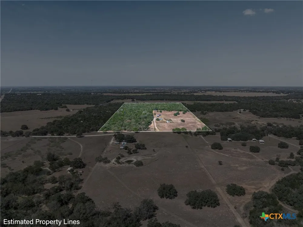 2135 Mule Creek Road Harwood, TX 78632