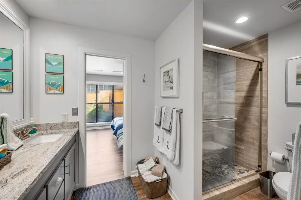 536 Wildewood Drive Chandler, TX 75758