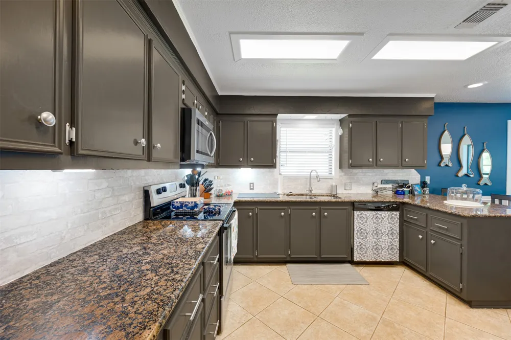 536 Wildewood Drive Chandler, TX 75758