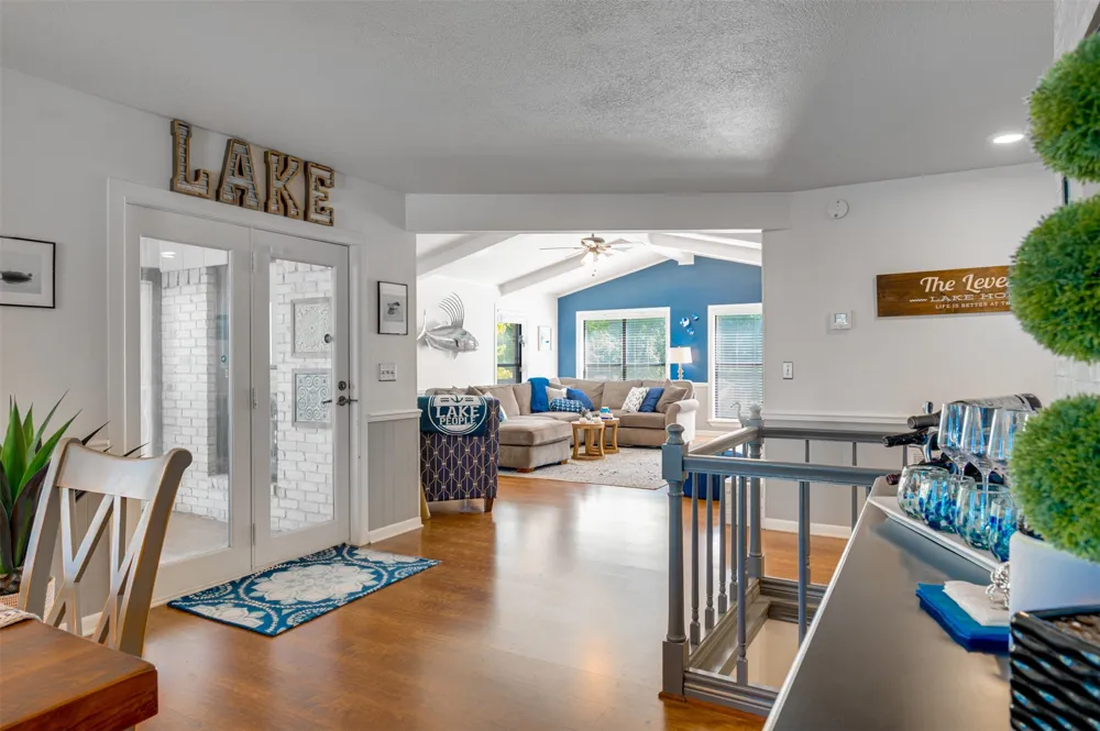 536 Wildewood Drive Chandler, TX 75758