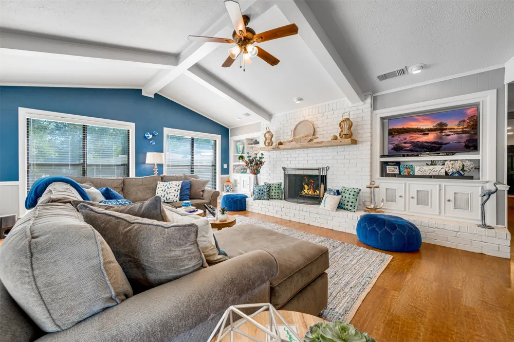 536 Wildewood Drive Chandler, TX 75758