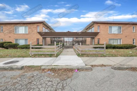 16721 Greenfield Rd #2