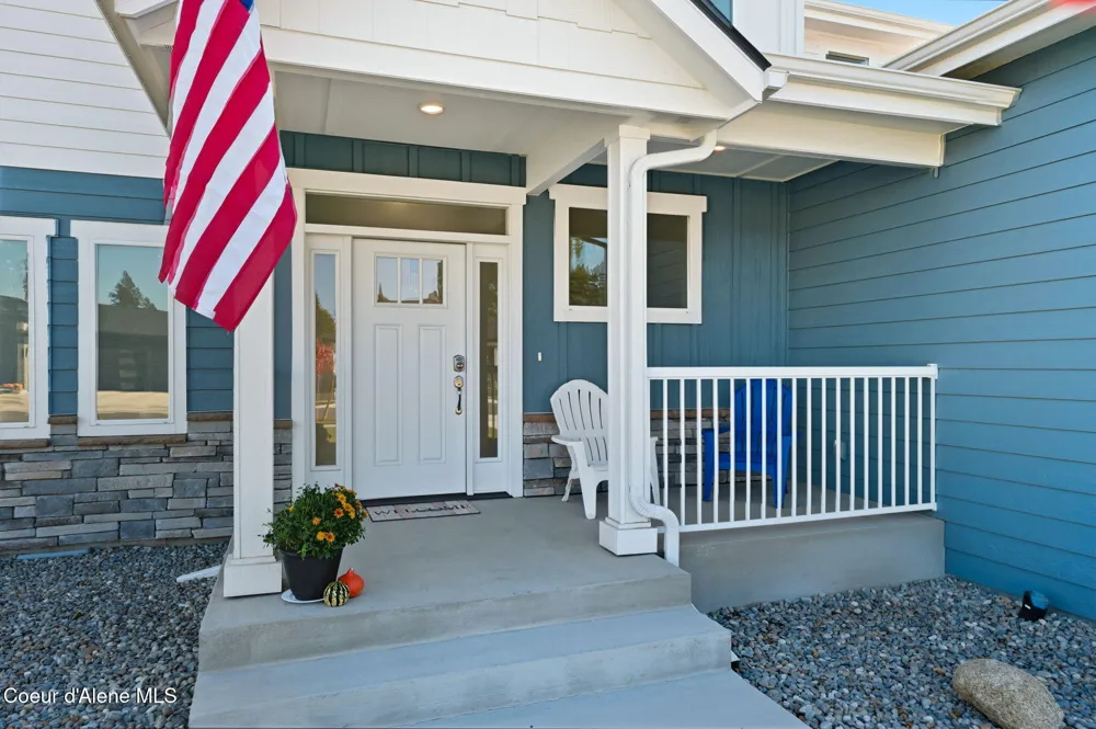 1389 E Ezra Avenue Hayden, ID 83835