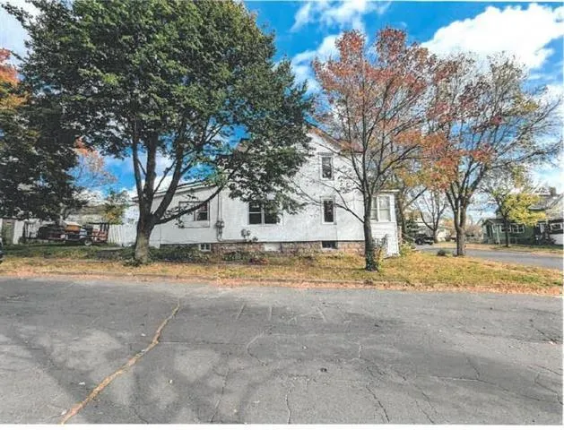 601 Hayes St. Eveleth, MN 55734