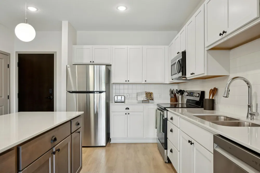 7980 Rose Street Victoria, MN 55386