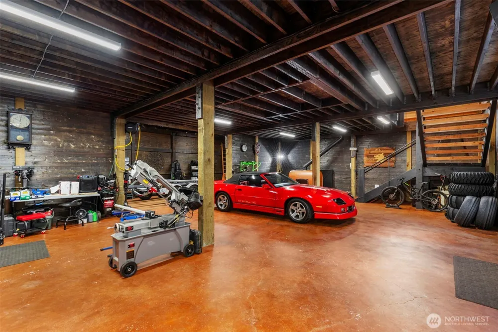 7698 Westerly Lane NE Bainbridge Island, WA 98110