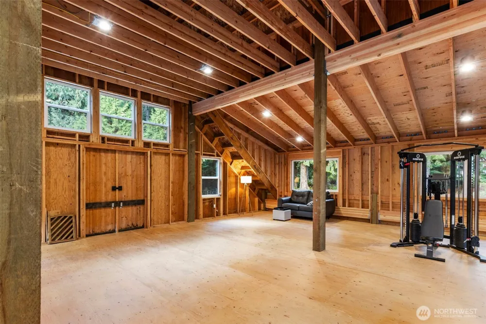 7698 Westerly Lane NE Bainbridge Island, WA 98110