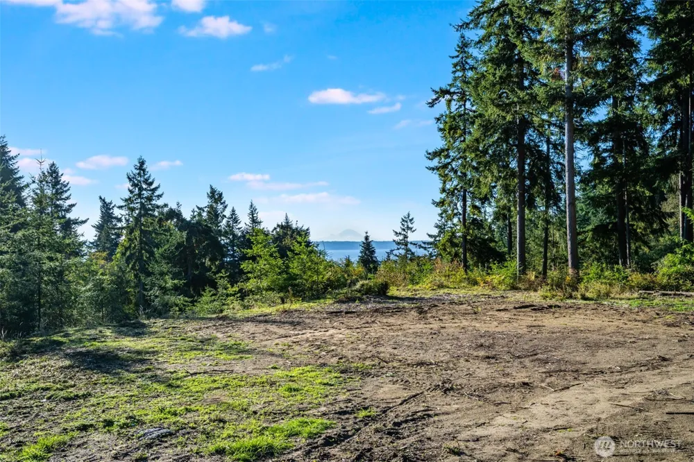 3681 Kingston Court Clinton, WA 98236