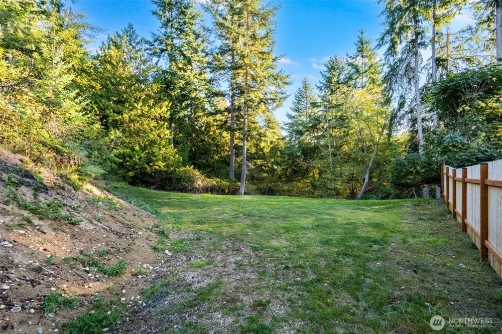 3681 Kingston Court Clinton, WA 98236