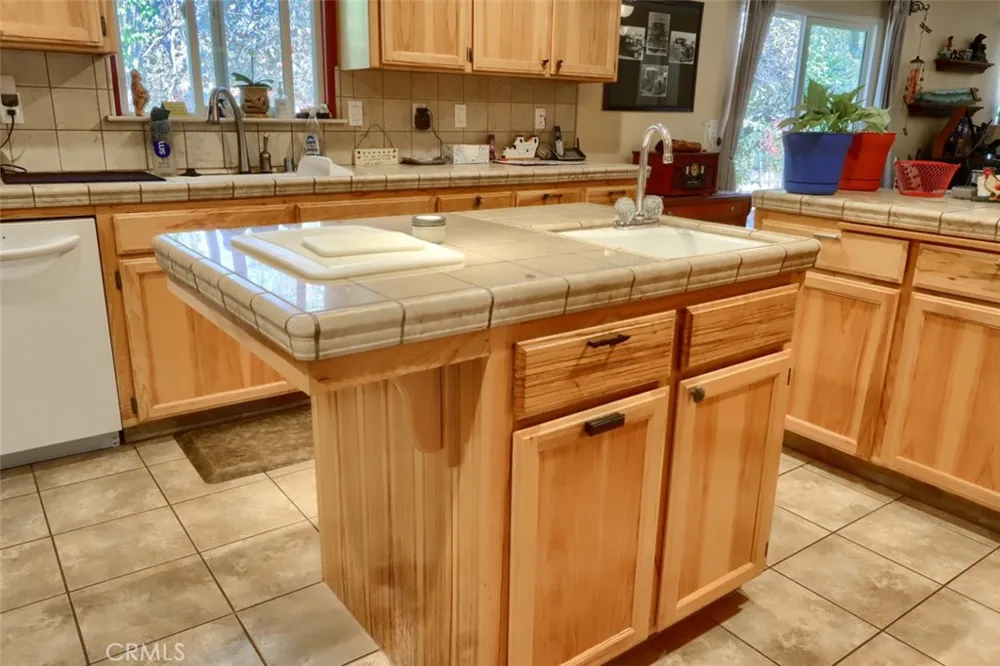 4733 Hirsch Mariposa, CA 95338