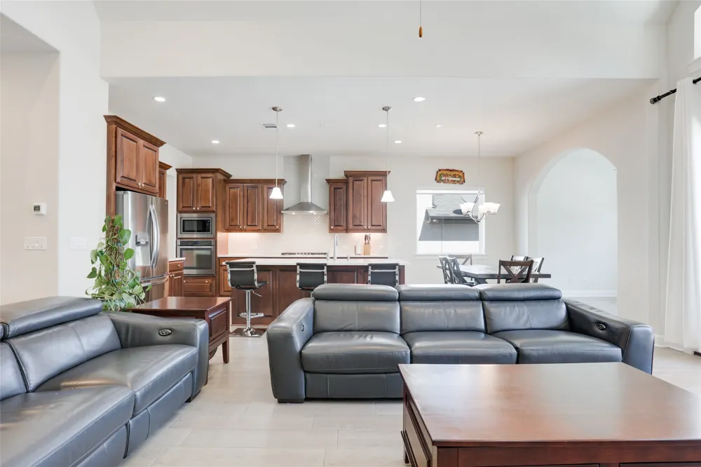 4104 Belisario Court Leander, TX 78641