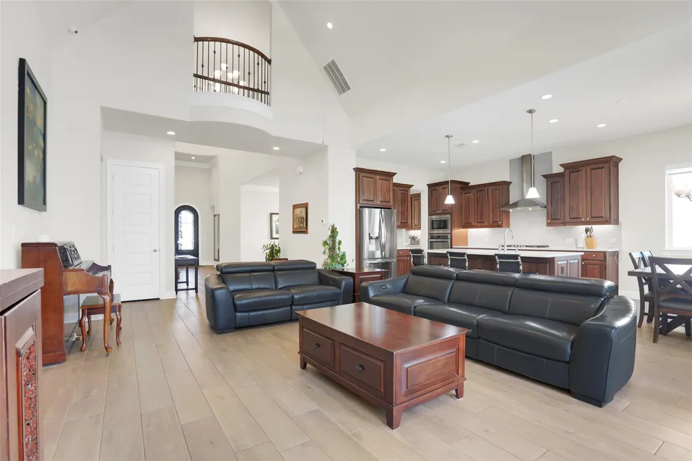 4104 Belisario Court Leander, TX 78641