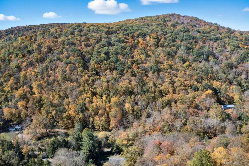 Wiccopee Road Putnam Valley, NY 10579