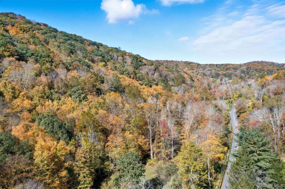Wiccopee Road Putnam Valley, NY 10579