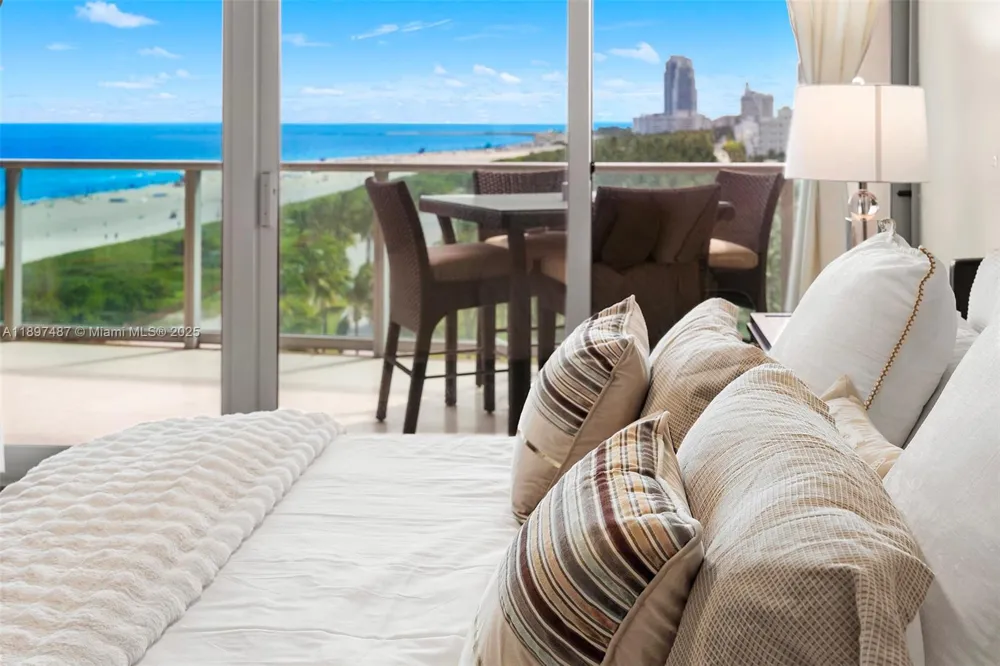 1455 Ocean Dr #1003 Miami Beach, FL 33139
