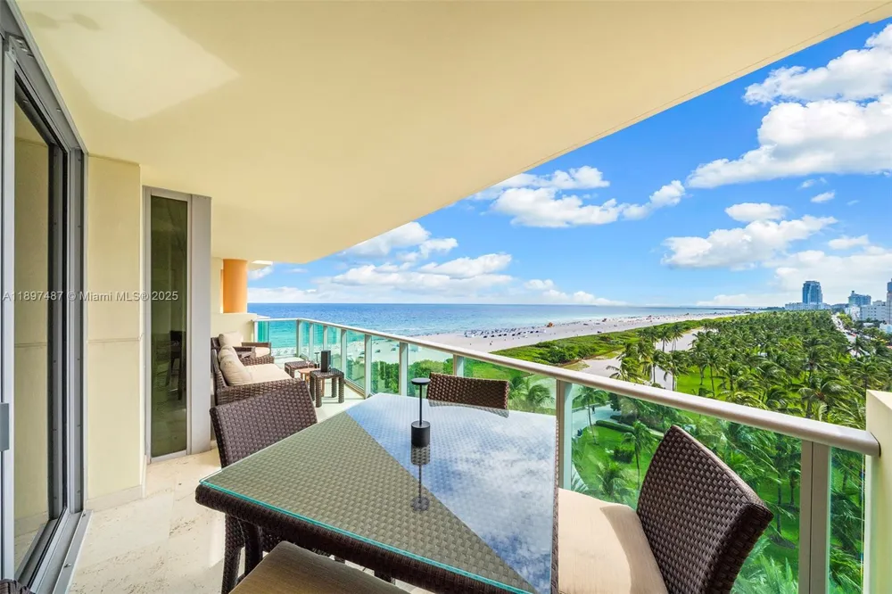 1455 Ocean Dr #1003 Miami Beach, FL 33139