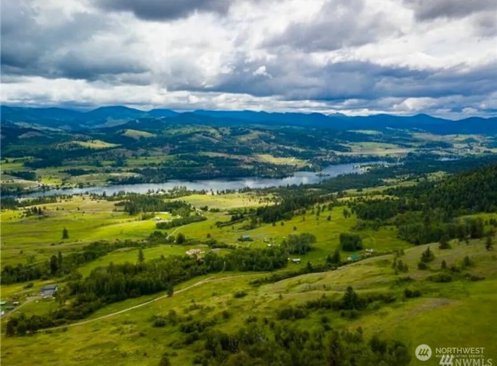 54 Hardrock Road Republic, WA 99166