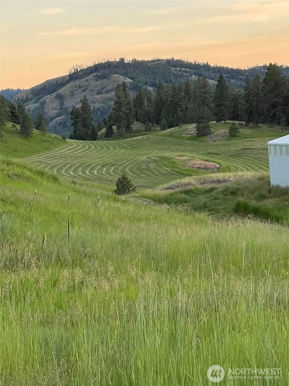 54 Hardrock Road Republic, WA 99166