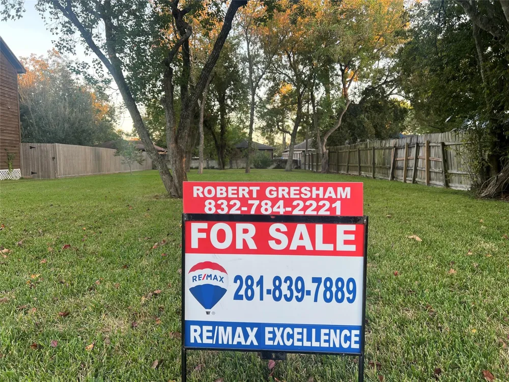1317 3rd League City, TX 77573