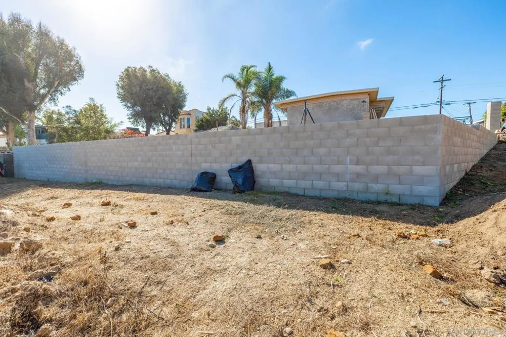 230 Hoover Street Oceanside, CA 92054