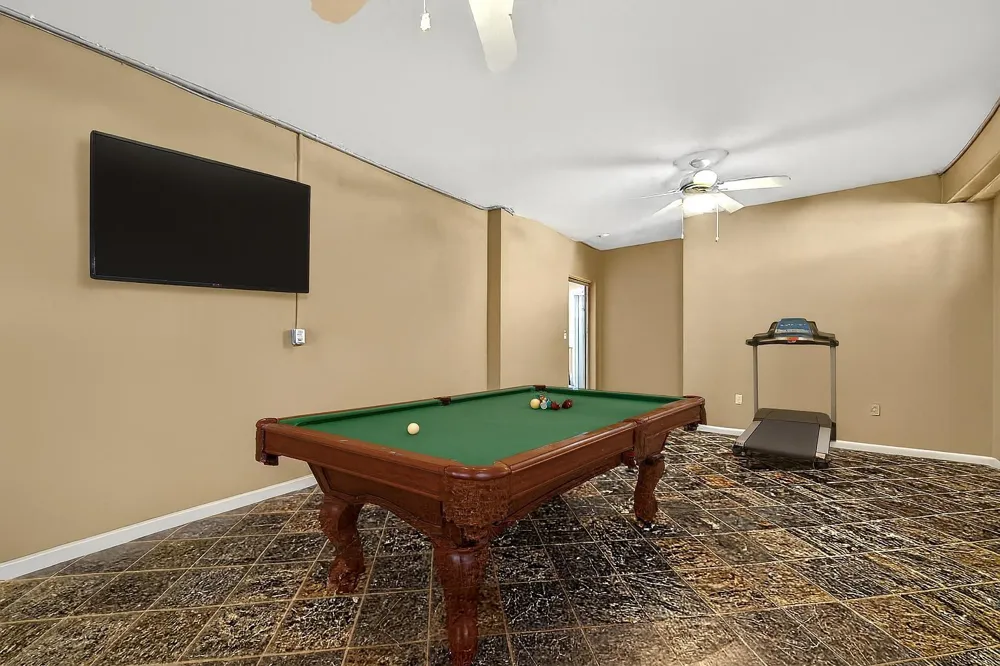 2242 Marina Way League City, TX 77565