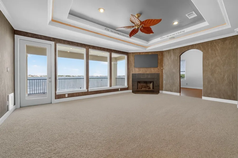 2242 Marina Way League City, TX 77565