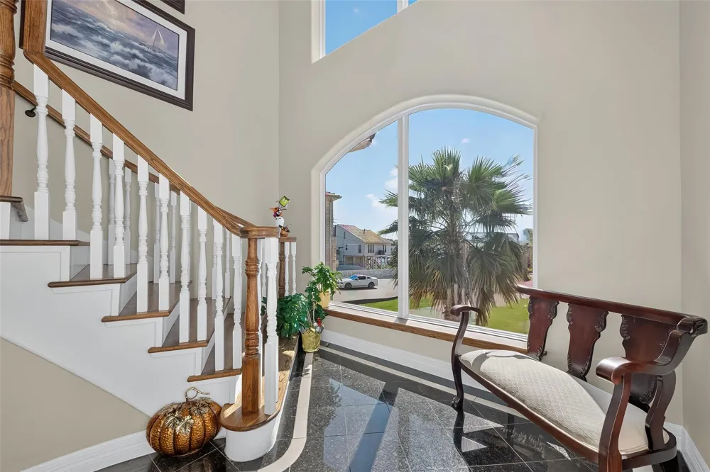 2242 Marina Way League City, TX 77565