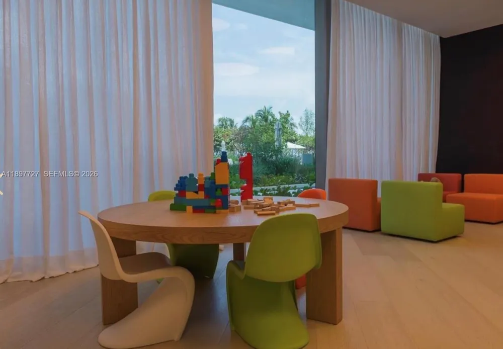 10201 Collins Ave #311 Bal Harbour, FL 33154