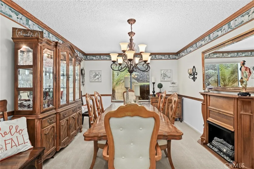 12401 Willow Forest Drive Moorpark, CA 93021