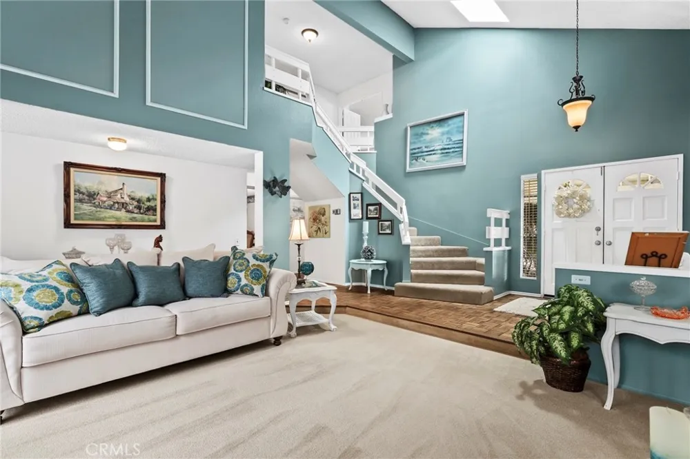 12401 Willow Forest Drive Moorpark, CA 93021