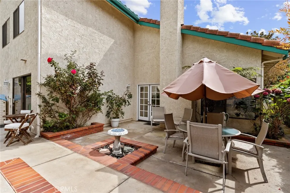 12401 Willow Forest Drive Moorpark, CA 93021