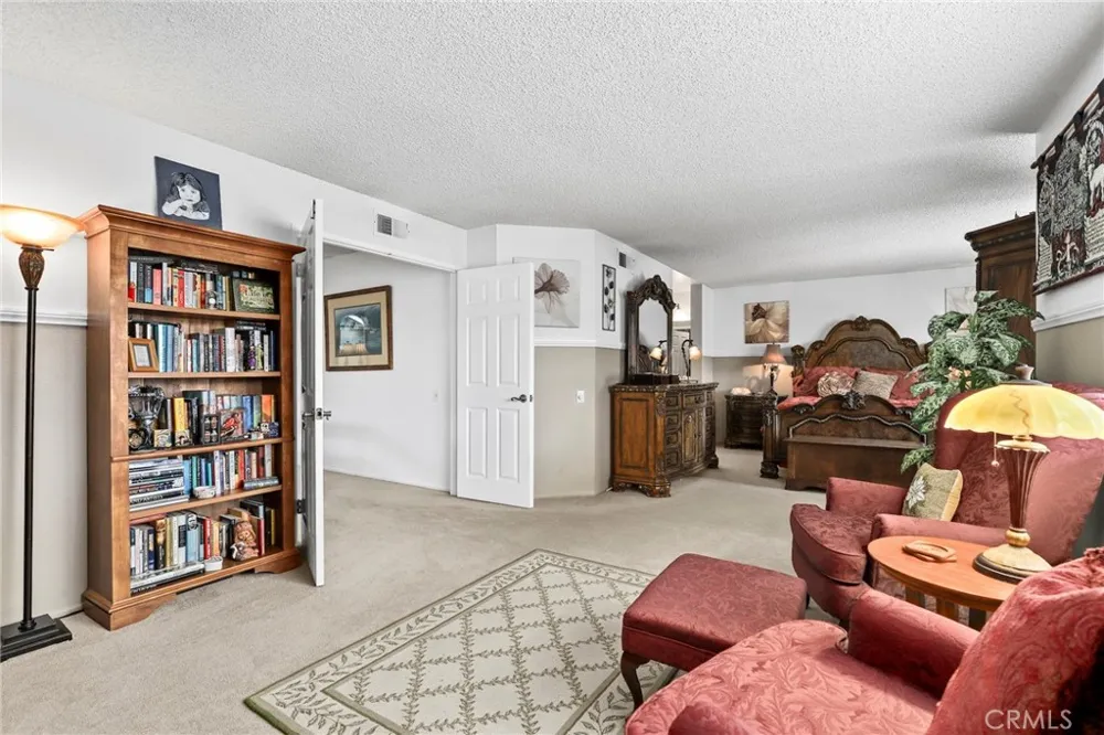 12401 Willow Forest Drive Moorpark, CA 93021