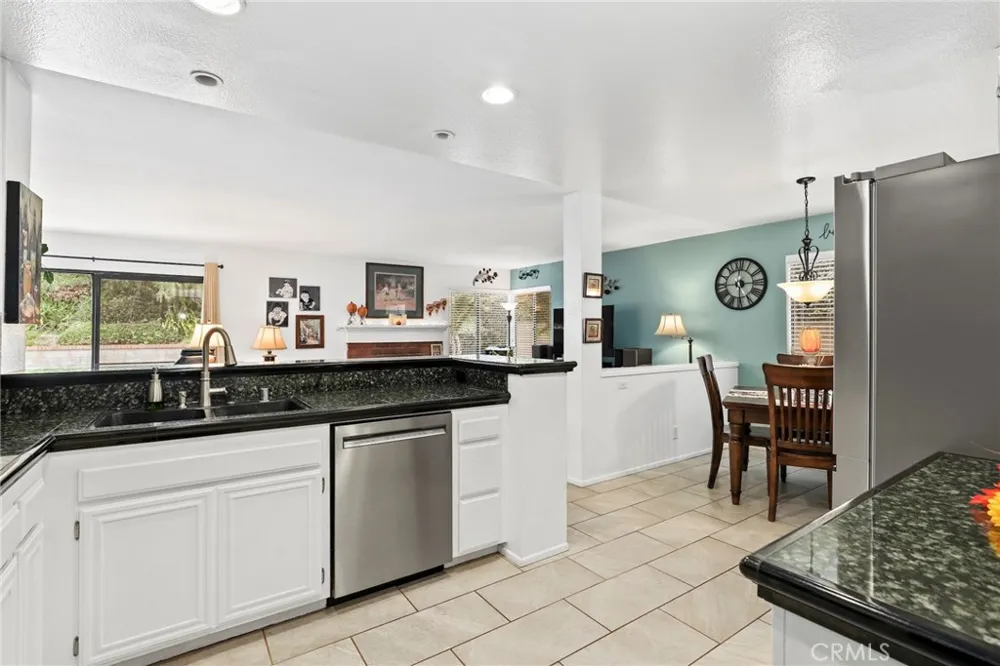 12401 Willow Forest Drive Moorpark, CA 93021