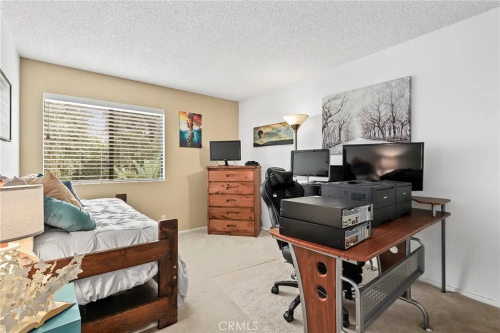 12401 Willow Forest Drive Moorpark, CA 93021