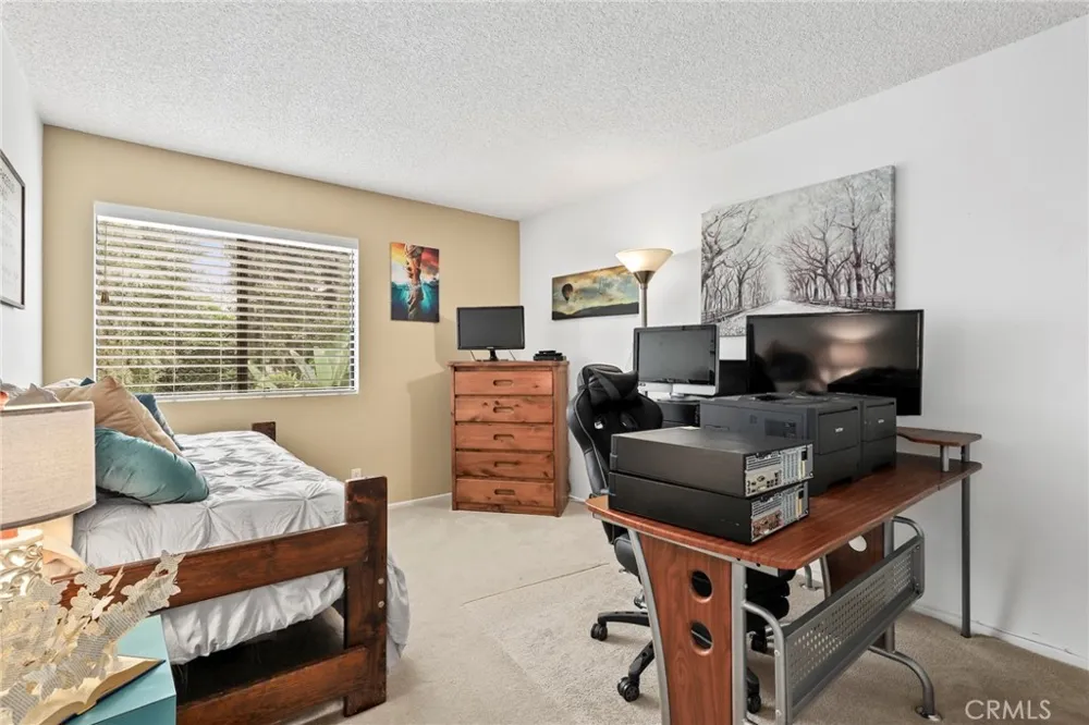 12401 Willow Forest Drive Moorpark, CA 93021