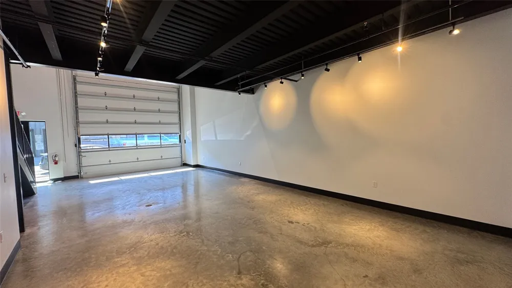 8001 Circuit of the Americas Boulevard #1503 Del Valle, TX 78617