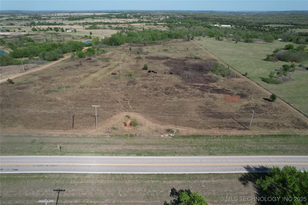 S Hwy 18 Highway Pawnee, OK 74058