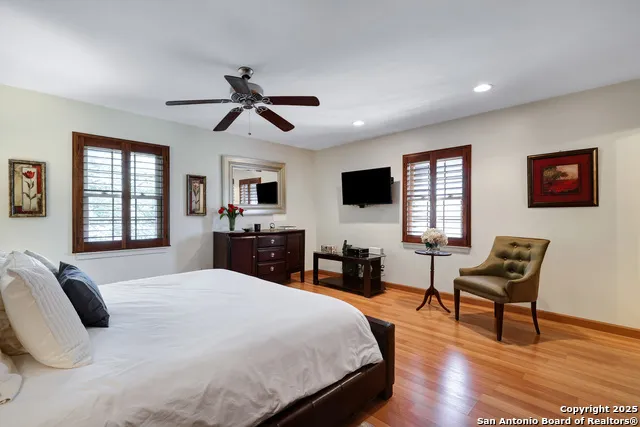 8715 Starcrest #19 San Antonio, TX 78217