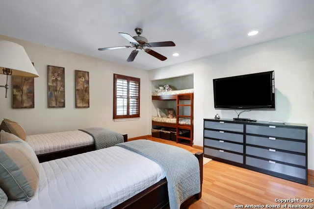 8715 Starcrest #19 San Antonio, TX 78217