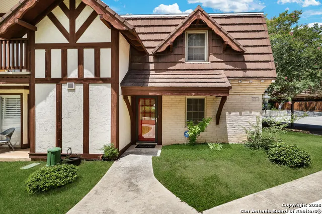 8715 Starcrest #19 San Antonio, TX 78217