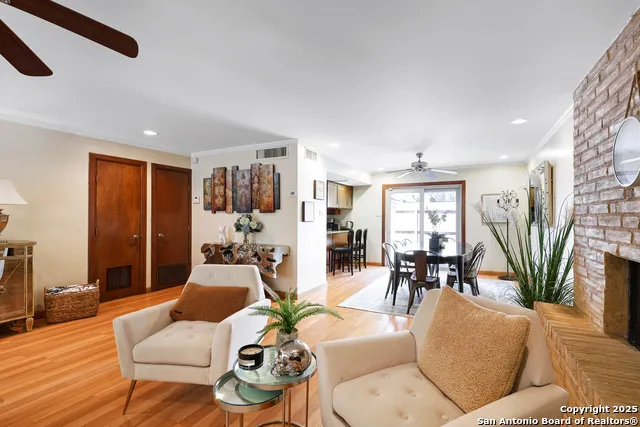 8715 Starcrest #19 San Antonio, TX 78217