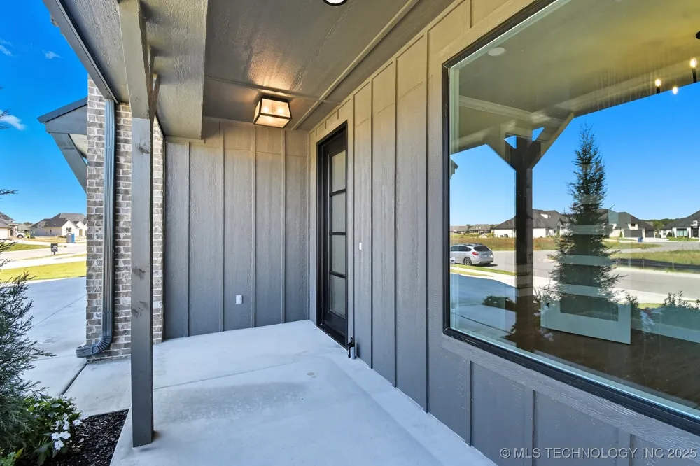 5708 E 126th Street S Bixby, OK 74008